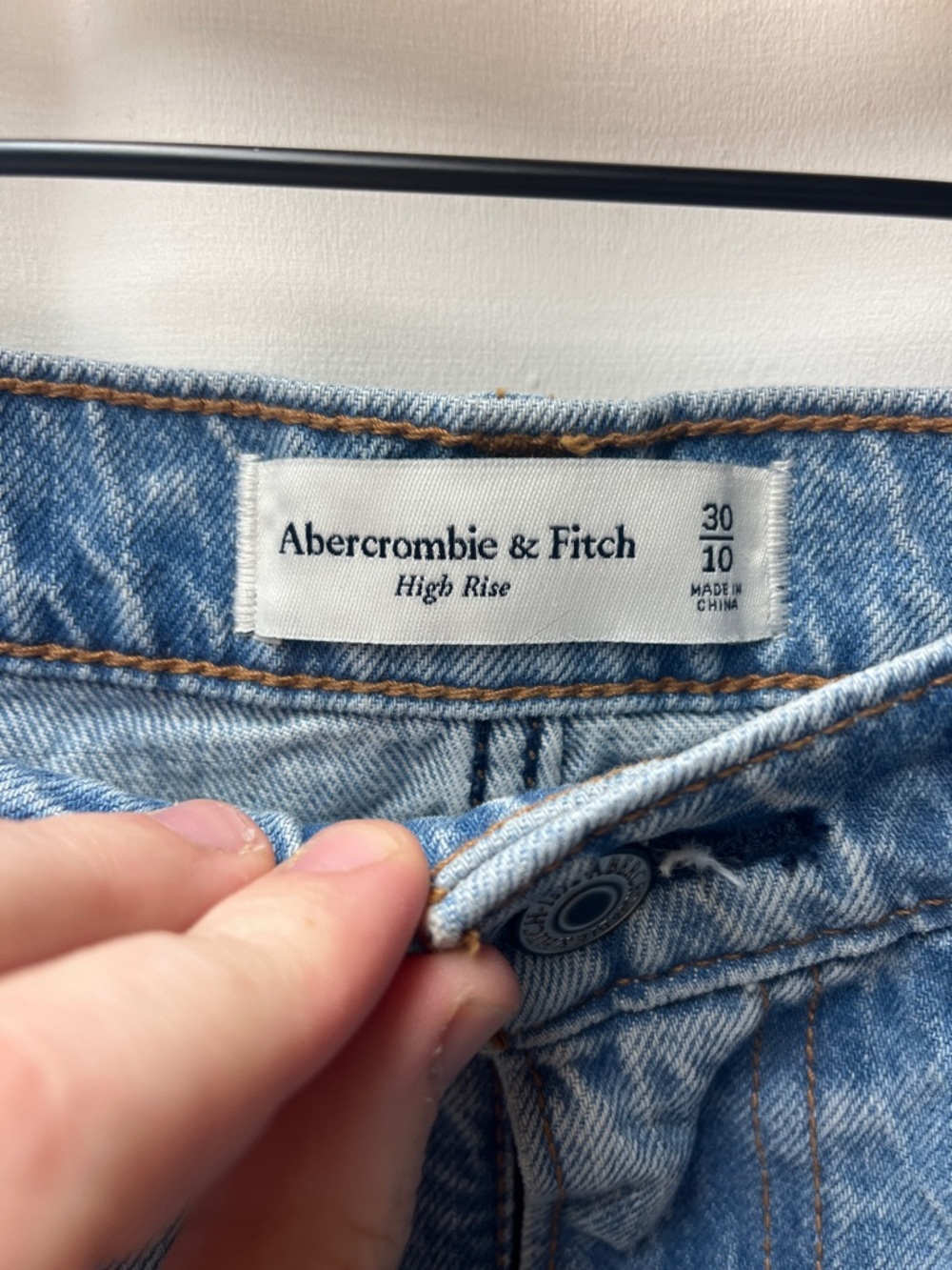 Abercrombie & Fitch Blue Medium Wash Front Slit Denim Midi Skirt- 30 (NWOT) - Picture 6 of 7